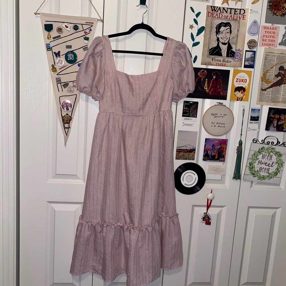 Elegant Pink Puff Sleeve Dress
